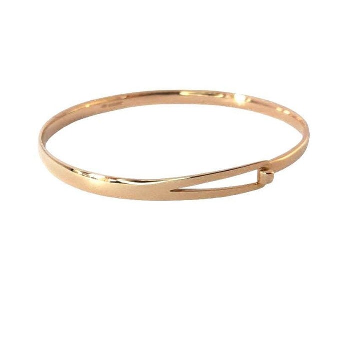 Pre-owned 9ct Gold Solid Oval Bangle