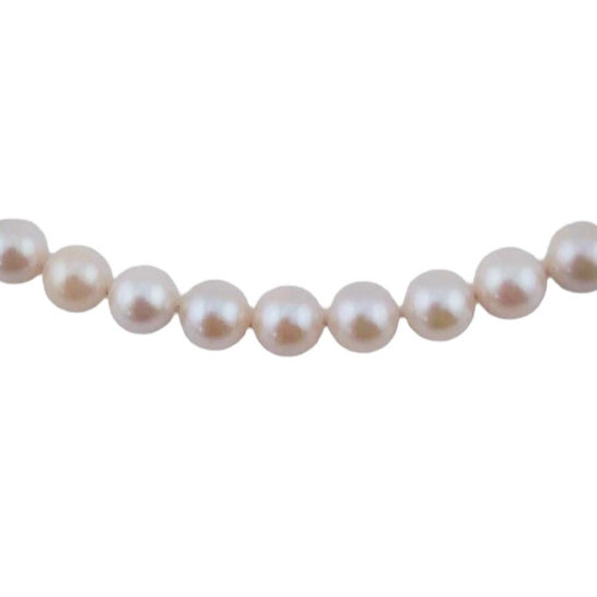 Pre-owned 9ct Gold Cultured Pearl 15 Inch Necklace