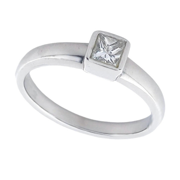 Pre-owned 18ct White-Gold Princess-Cut Diamond Ring
