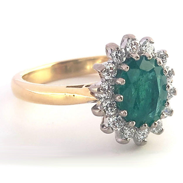 Pre-owned 18ct Gold Emerald & Diamond Cluster Ring