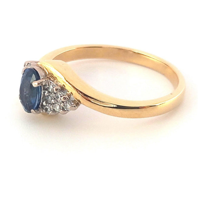 Pre-owned 18ct Gold Sapphire & Diamond Ring